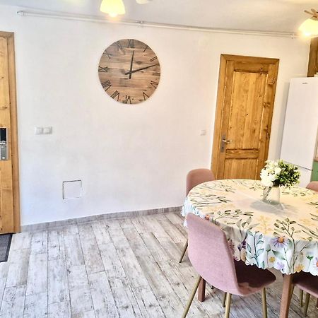 Stone Way Apartment 시비우 외부 사진