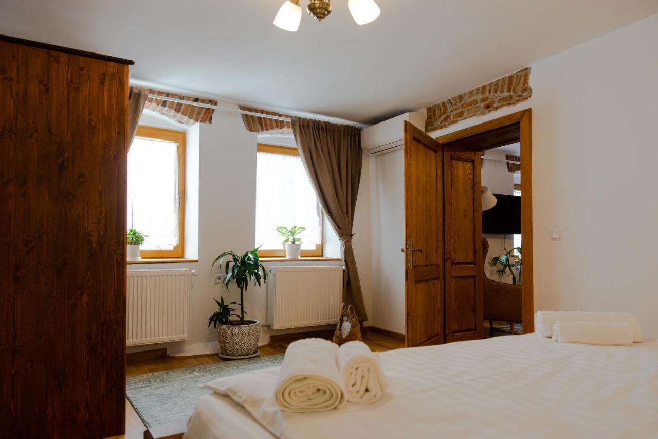 Stone Way Apartment 시비우 외부 사진